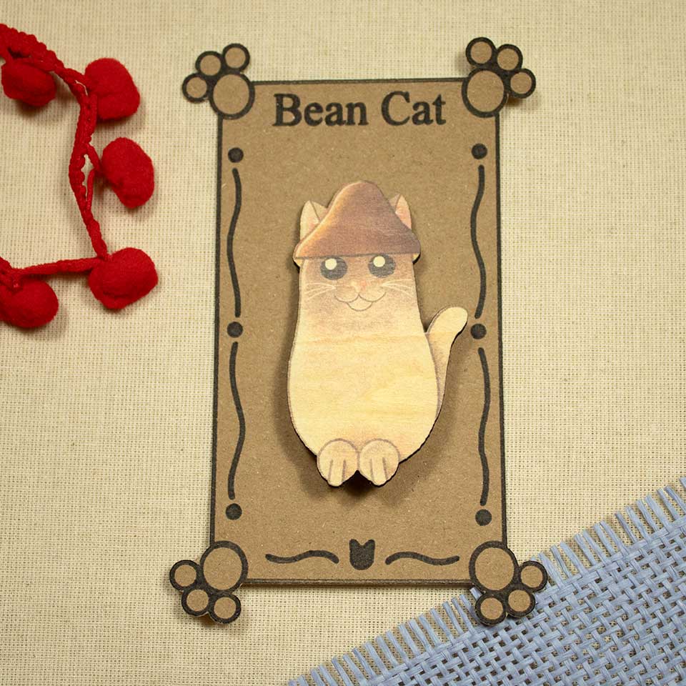 Bean cat mushroom - brooch
