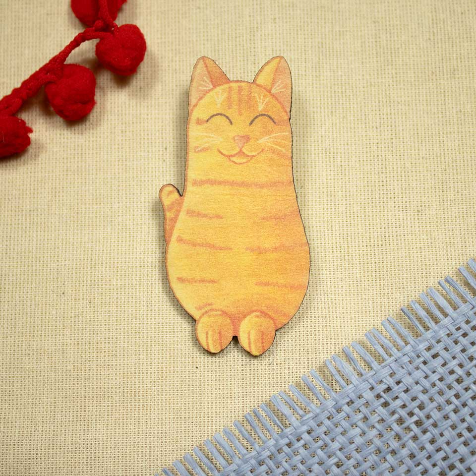 Bean cat red - brooch