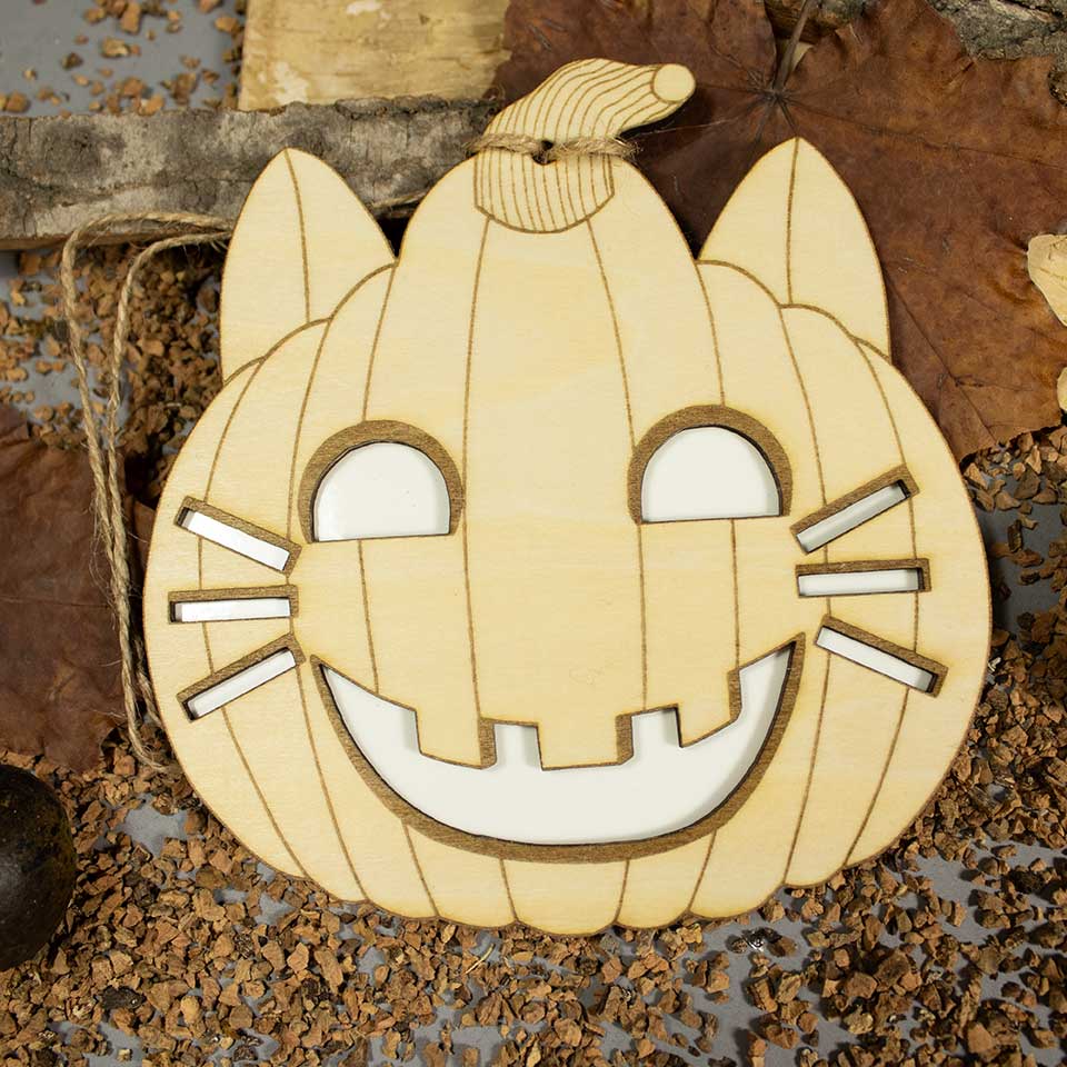 Pumpkin cat pendant complete