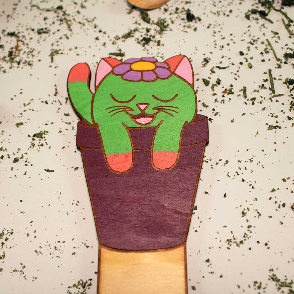Relaxing in the sun - plant marker